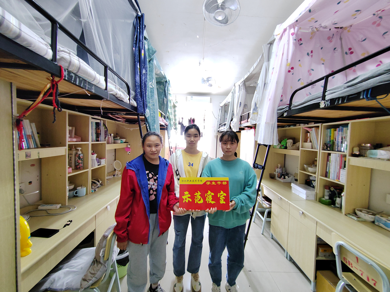 1654481828416042901.jpg mmexport1654045393038.jpg